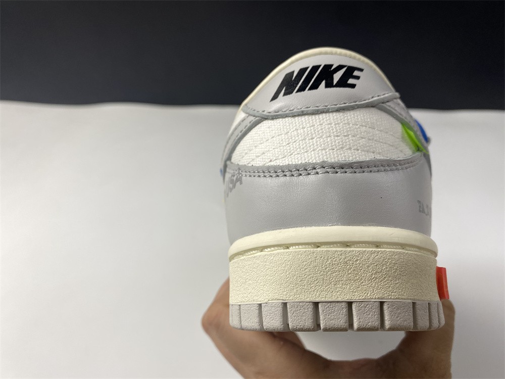 Off-White x Nike Dunk Low  DM1602-112